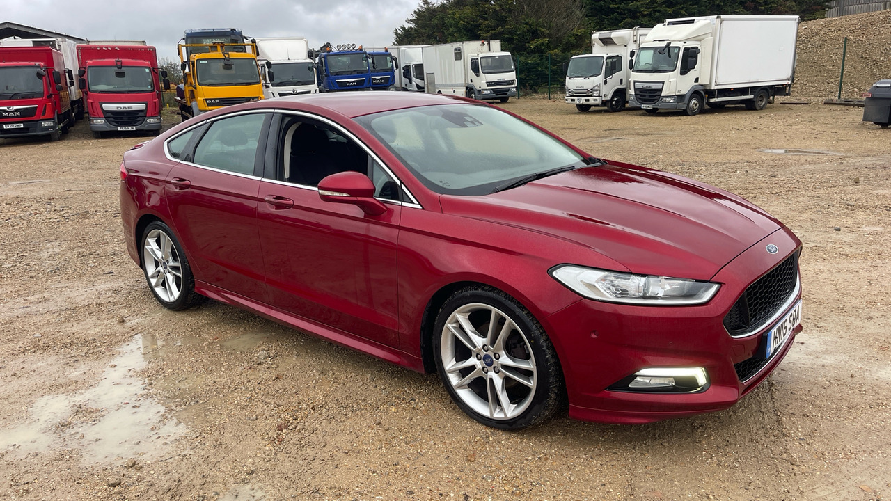 FORD MONDEO 2.0 TDCi 180PS - Hatchback: foto 1 FORD MONDEO 2.0 TDCi 180PS - Hatchback: foto 1