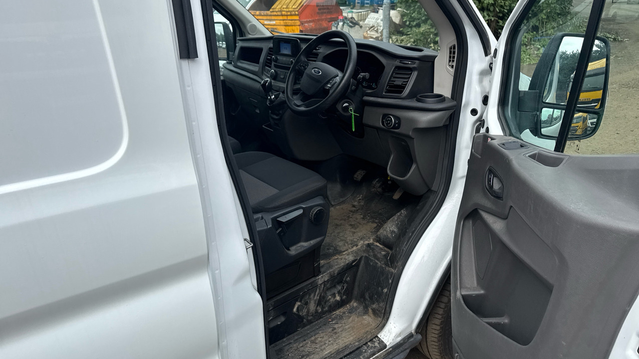 FORD TRANSIT 350 2.0 EcoBlue 130ps Leader - Furgón: foto 5 FORD TRANSIT 350 2.0 EcoBlue 130ps Leader - Furgón: foto 5
