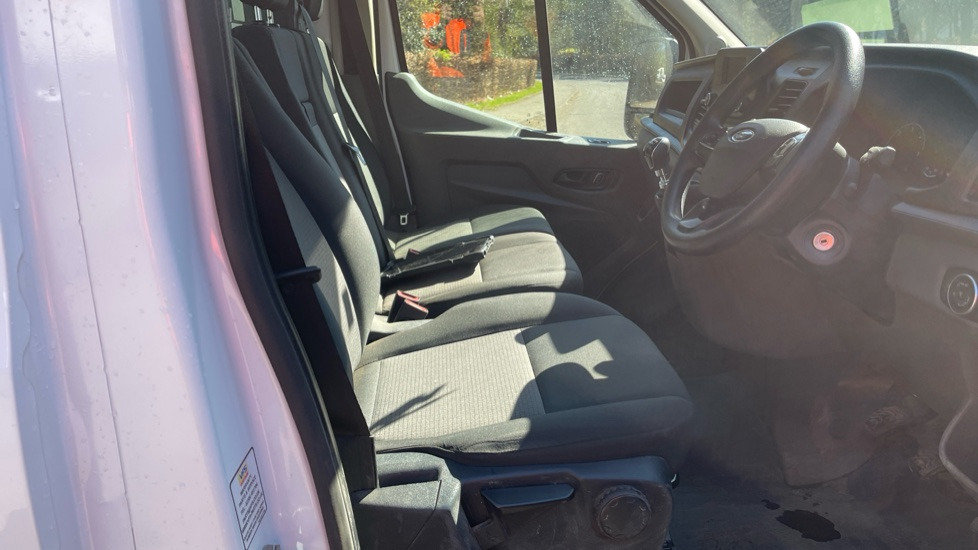 FORD TRANSIT 350 LEADER ECOBLUE 2.0 TDCI 130PS - Volquete furgoneta: foto 5 FORD TRANSIT 350 LEADER ECOBLUE 2.0 TDCI 130PS - Volquete furgoneta: foto 5