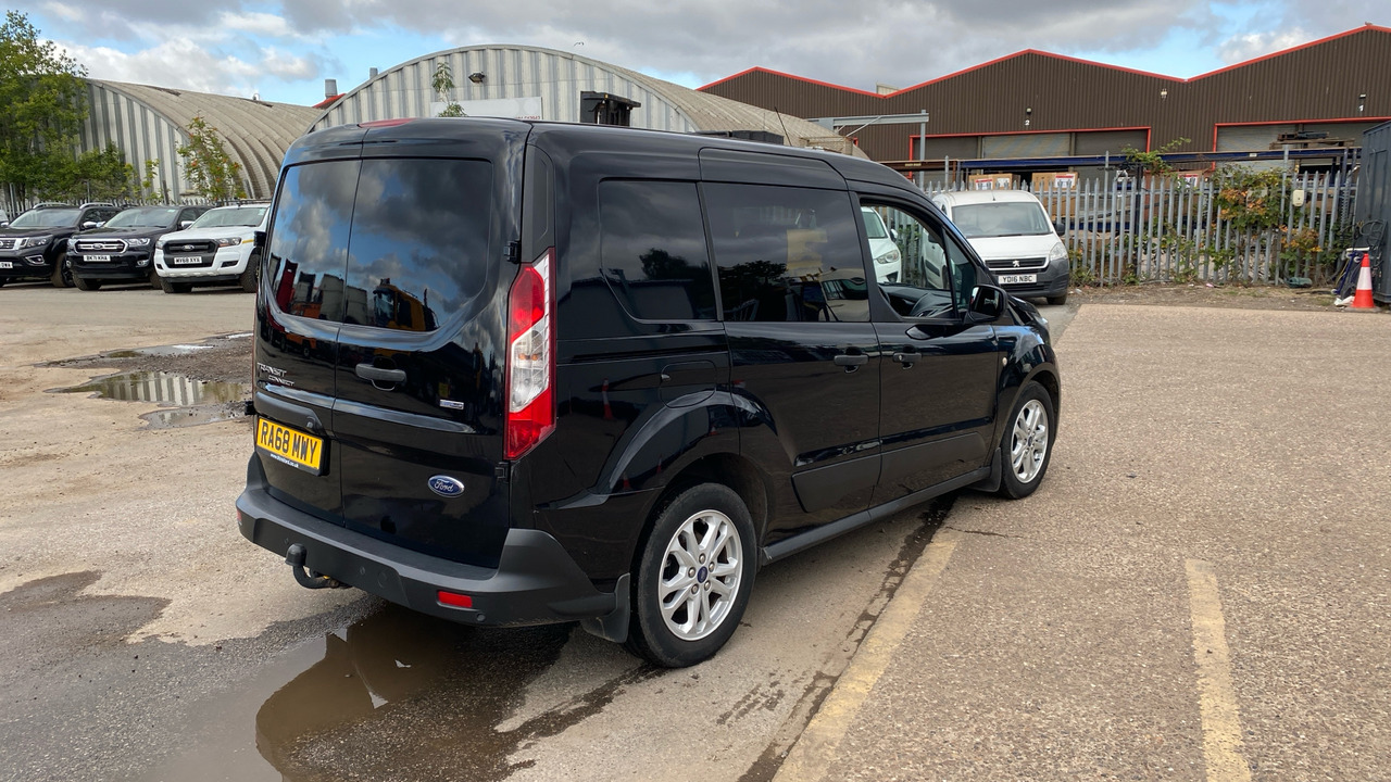 FORD TRANSIT CONNECT 220 1.5 EcoBlue 120ps Trend - Furgoneta combi: foto 4 FORD TRANSIT CONNECT 220 1.5 EcoBlue 120ps Trend - Furgoneta combi: foto 4