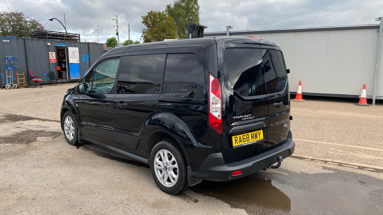 FORD TRANSIT CONNECT 220 1.5 EcoBlue 120ps Trend - Furgoneta combi: foto 3 FORD TRANSIT CONNECT 220 1.5 EcoBlue 120ps Trend - Furgoneta combi: foto 3