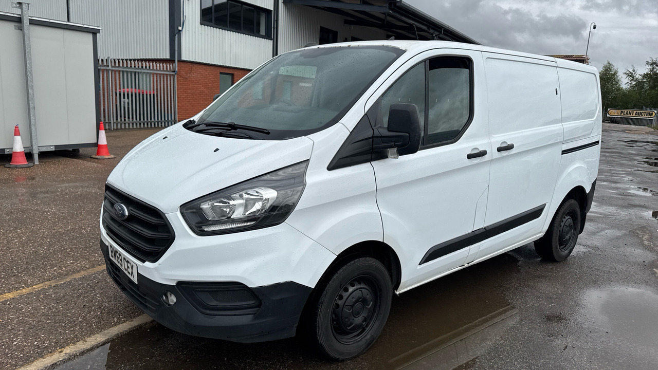 FORD TRANSIT CUSTOM 300 2.0 ECOBLUE 105PS - Furgoneta pequeña: foto 2 FORD TRANSIT CUSTOM 300 2.0 ECOBLUE 105PS - Furgoneta pequeña: foto 2