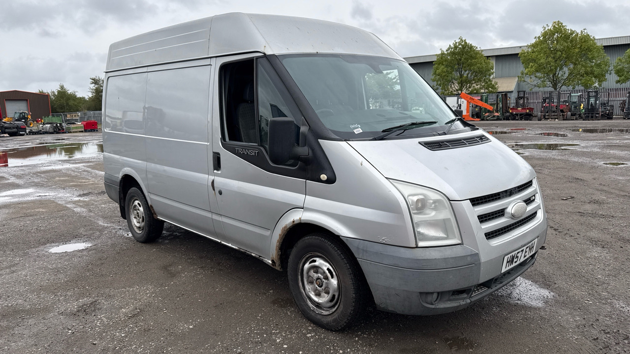 FORD TRANSIT T260 2.2 130PS - Furgón: foto 1 FORD TRANSIT T260 2.2 130PS - Furgón: foto 1