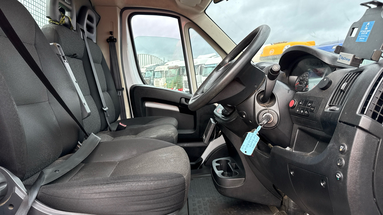 Fiat Ducato 35 MAXI 2.3 MULTIJET 140PS - Caja abierta furgoneta: foto 5 Fiat Ducato 35 MAXI 2.3 MULTIJET 140PS - Caja abierta furgoneta: foto 5