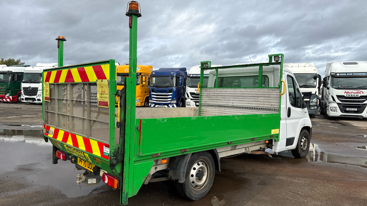 Fiat Ducato 35 MAXI 2.3 MULTIJET 140PS - Caja abierta furgoneta: foto 4 Fiat Ducato 35 MAXI 2.3 MULTIJET 140PS - Caja abierta furgoneta: foto 4