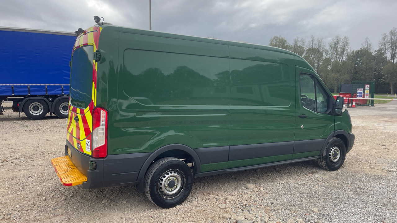 Ford Transit 350 2.0 TDCi 130ps - Furgón: foto 4 Ford Transit 350 2.0 TDCi 130ps - Furgón: foto 4