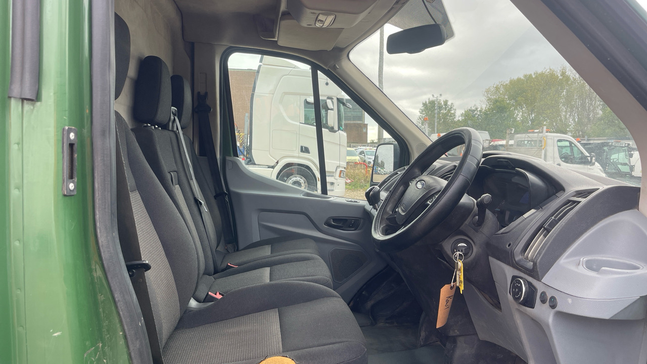 Ford Transit 350 2.0 TDCi 130ps - Furgón: foto 5 Ford Transit 350 2.0 TDCi 130ps - Furgón: foto 5