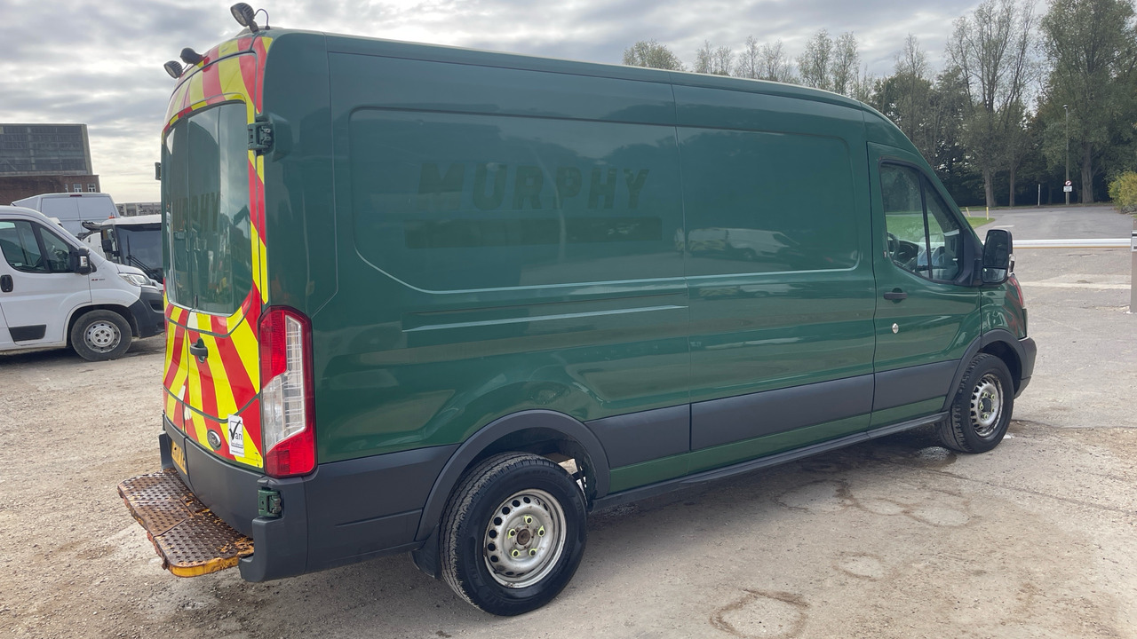 Ford Transit 350 2.0 TDCi 130ps - Furgón: foto 4 Ford Transit 350 2.0 TDCi 130ps - Furgón: foto 4