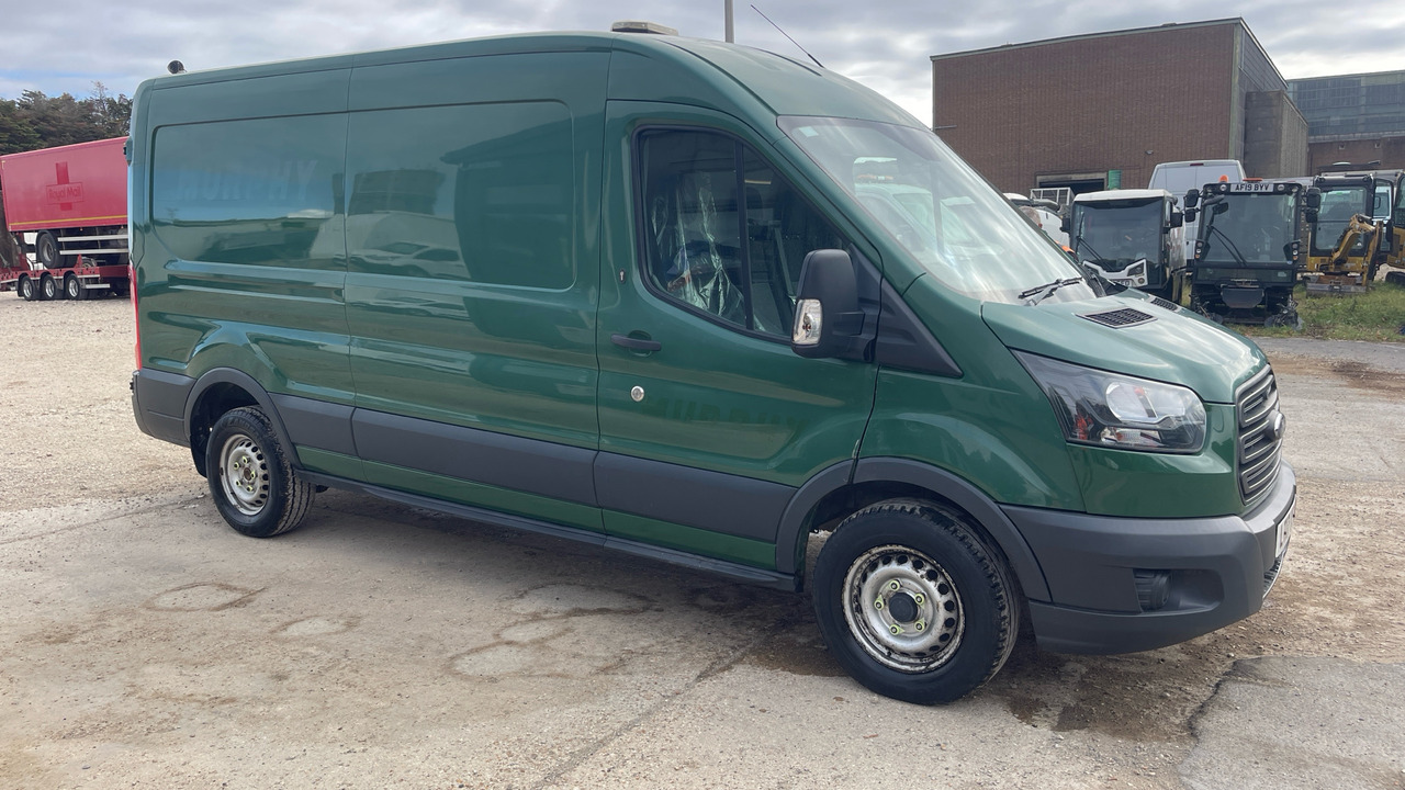 Ford Transit 350 2.0 TDCi 130ps - Furgón: foto 1 Ford Transit 350 2.0 TDCi 130ps - Furgón: foto 1