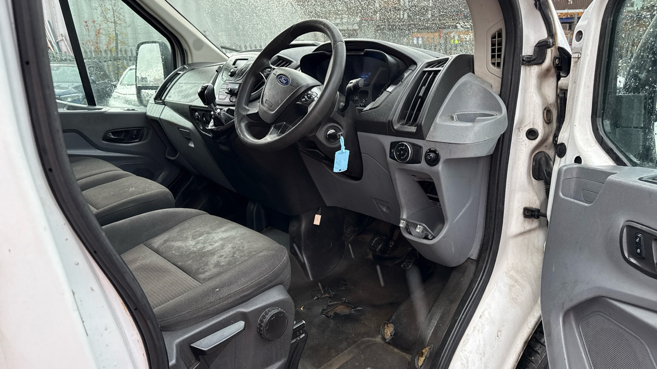 Ford Transit 350 2.2 TDCI 125PS - Furgón: foto 5 Ford Transit 350 2.2 TDCI 125PS - Furgón: foto 5