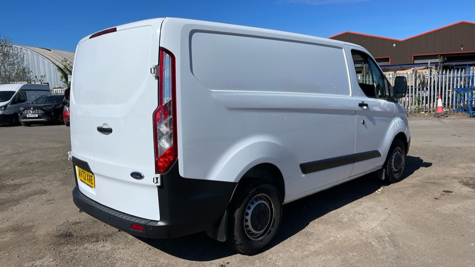 Ford Transit Custom 280 2.0 EcoBlue 130ps Low Roof Leader Van - Furgón: foto 4 Ford Transit Custom 280 2.0 EcoBlue 130ps Low Roof Leader Van - Furgón: foto 4