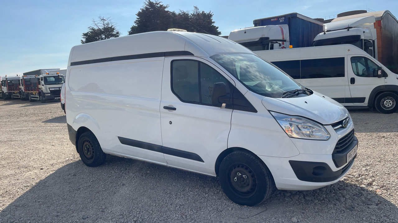 Ford Transit Custom 340 2.0 TDCI 130PS - Furgoneta pequeña: foto 1 Ford Transit Custom 340 2.0 TDCI 130PS - Furgoneta pequeña: foto 1