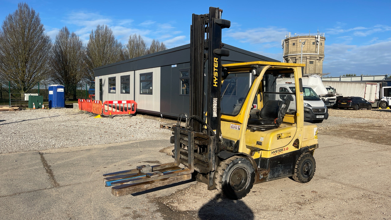 HYSTER H3.00FT - Carretilla elevadora diésel: foto 1 HYSTER H3.00FT - Carretilla elevadora diésel: foto 1