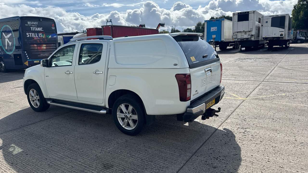 ISUZU D-MAX 1.9 UTAH - Pick-up, Furgoneta combi: foto 3 ISUZU D-MAX 1.9 UTAH - Pick-up, Furgoneta combi: foto 3