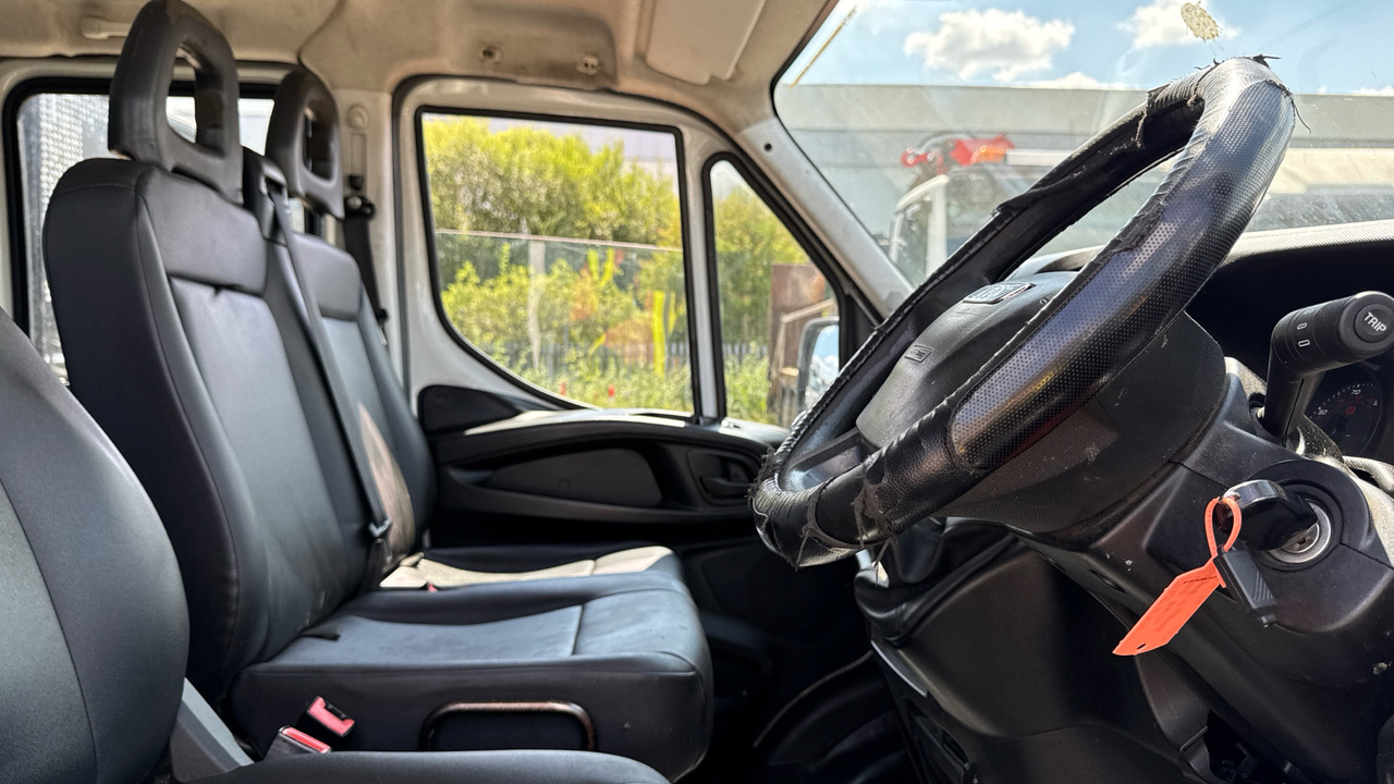 IVECO DAILY 50-150 - Camión volquete: foto 5 IVECO DAILY 50-150 - Camión volquete: foto 5