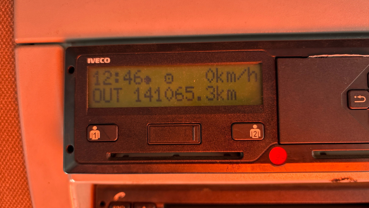 Camión caja abierta, Camión grúa IVECO EUROCARGO 120-190: foto 9 Camión caja abierta, Camión grúa IVECO EUROCARGO 120-190: foto 9