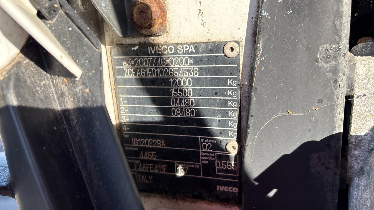 Camión caja abierta, Camión grúa IVECO EUROCARGO 120-190: foto 11 Camión caja abierta, Camión grúa IVECO EUROCARGO 120-190: foto 11