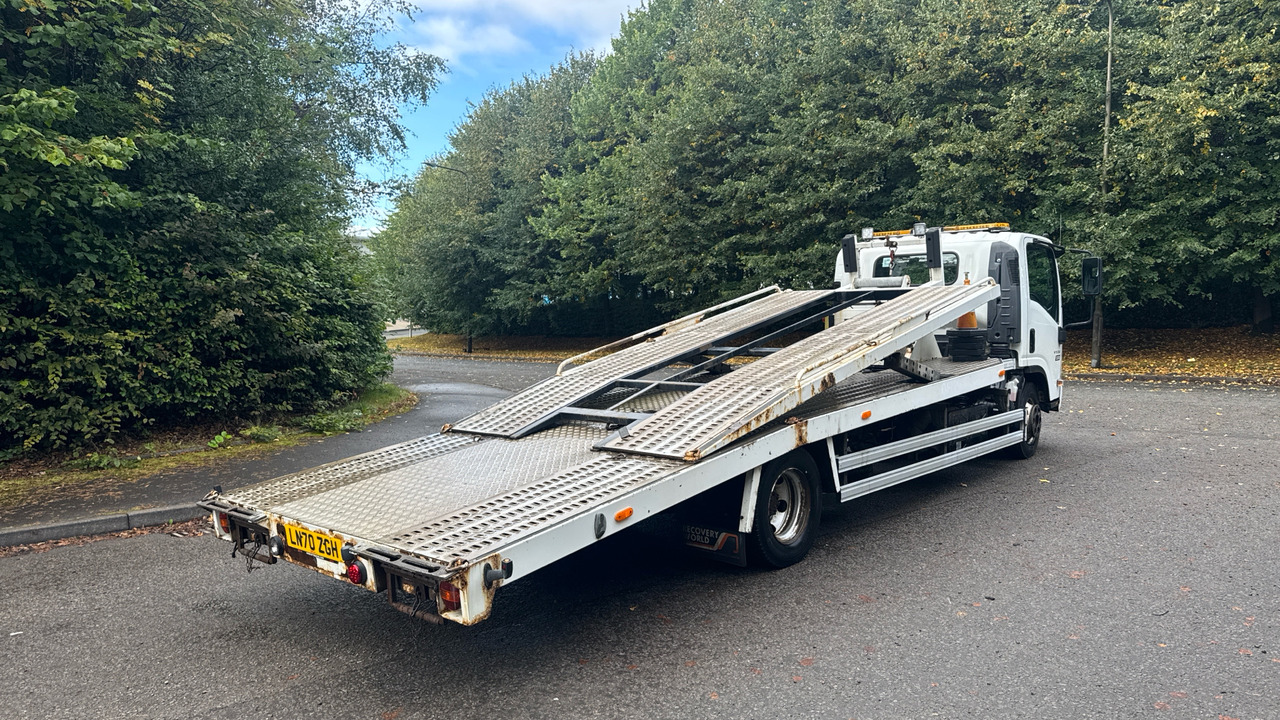 Isuzu N75 190 - Camión portavehículos: foto 4 Isuzu N75 190 - Camión portavehículos: foto 4