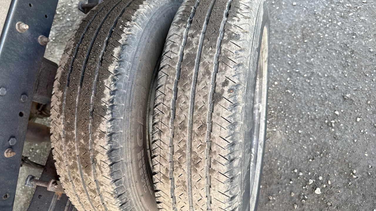 Volquete furgoneta Iveco Daily 35-150 3450 WB: foto 16 Volquete furgoneta Iveco Daily 35-150 3450 WB: foto 16