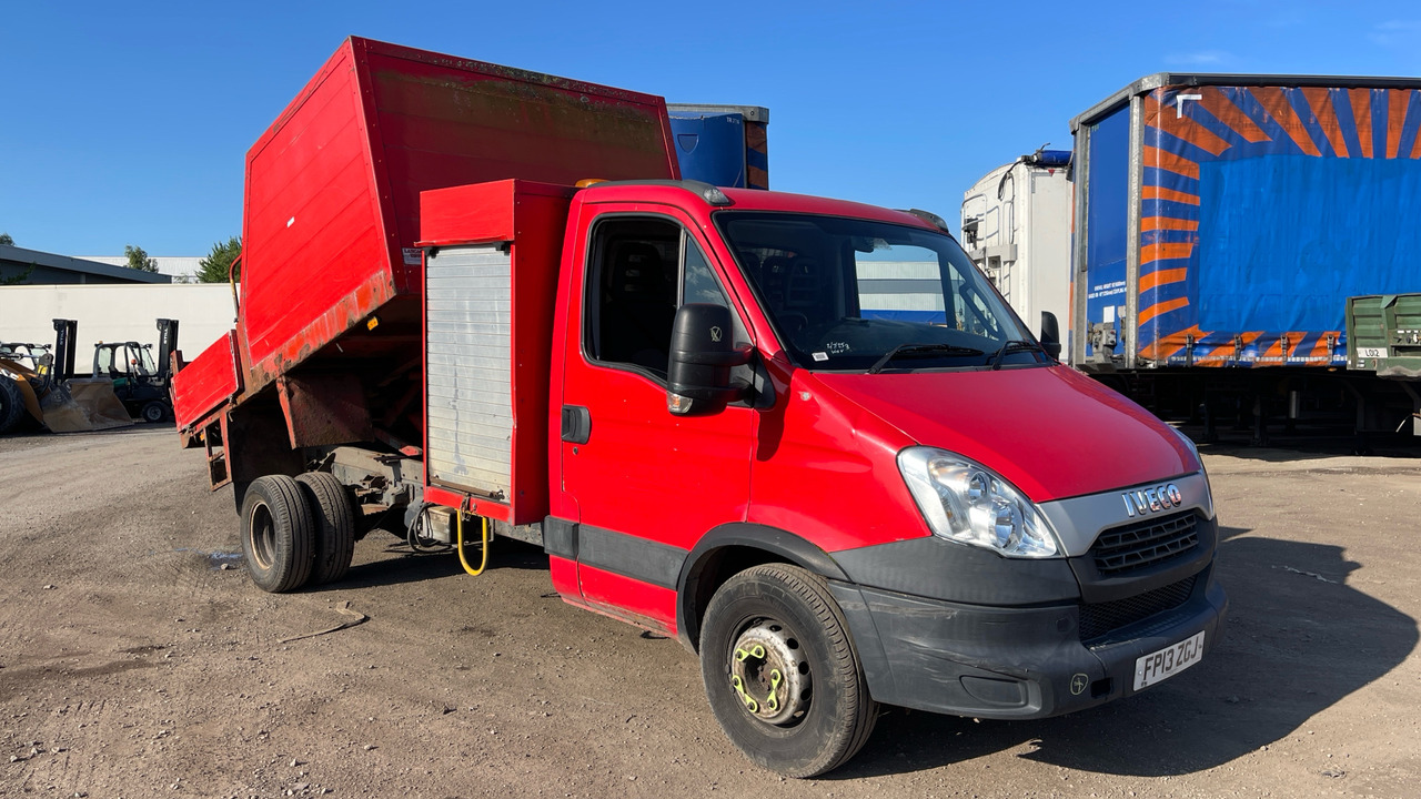 Iveco Daily 65C17 - Camión volquete: foto 1 Iveco Daily 65C17 - Camión volquete: foto 1