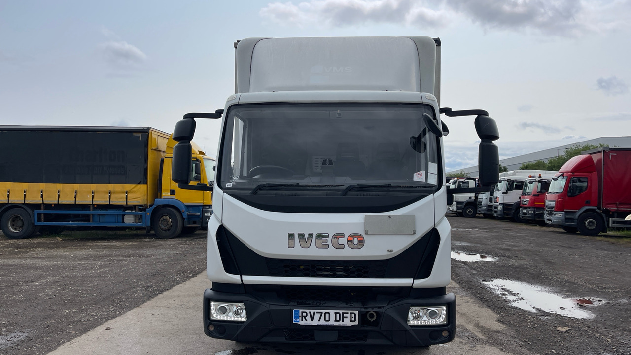 Camión caja cerrada Iveco Eurocargo 75E16: foto 13