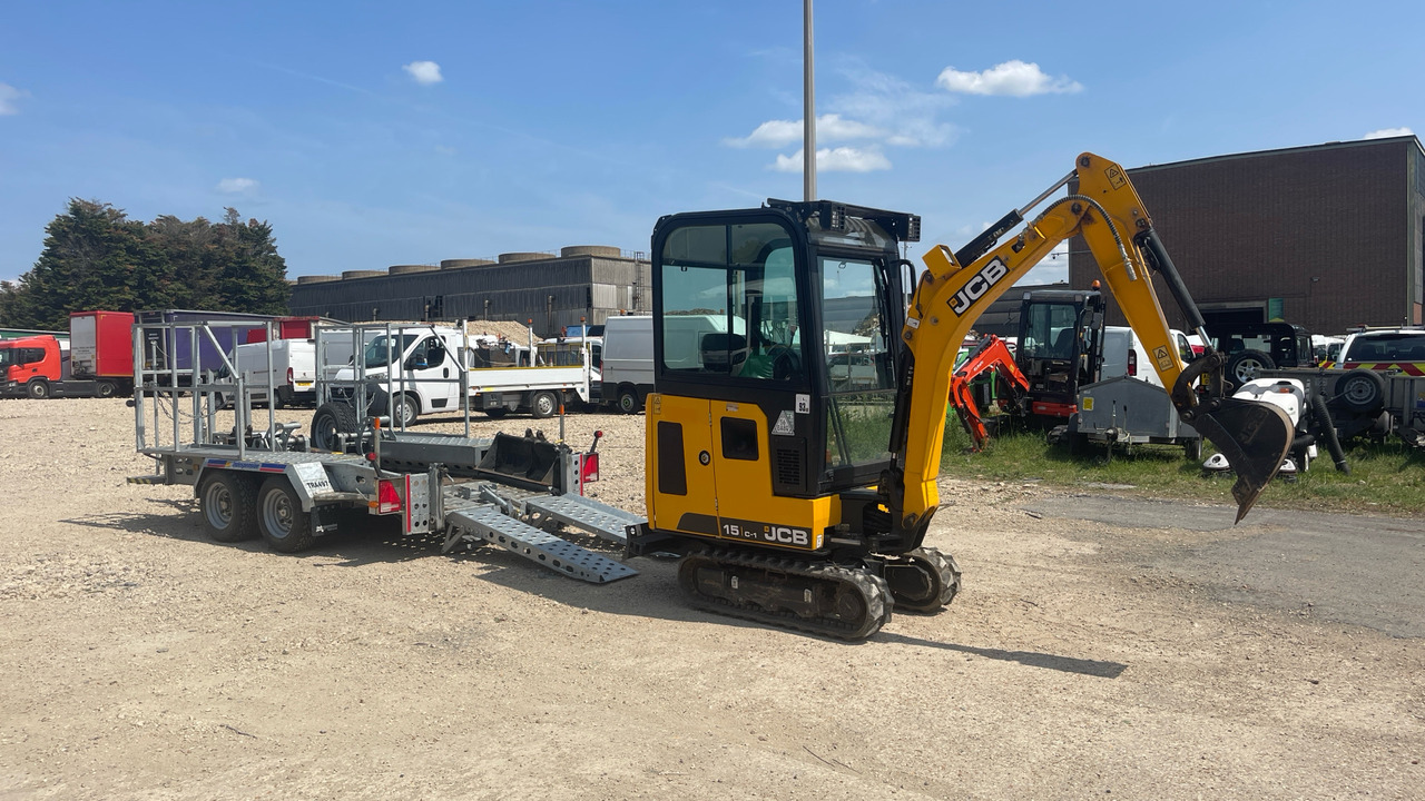 JCB 15C-1 - Miniexcavadora: foto 1 JCB 15C-1 - Miniexcavadora: foto 1