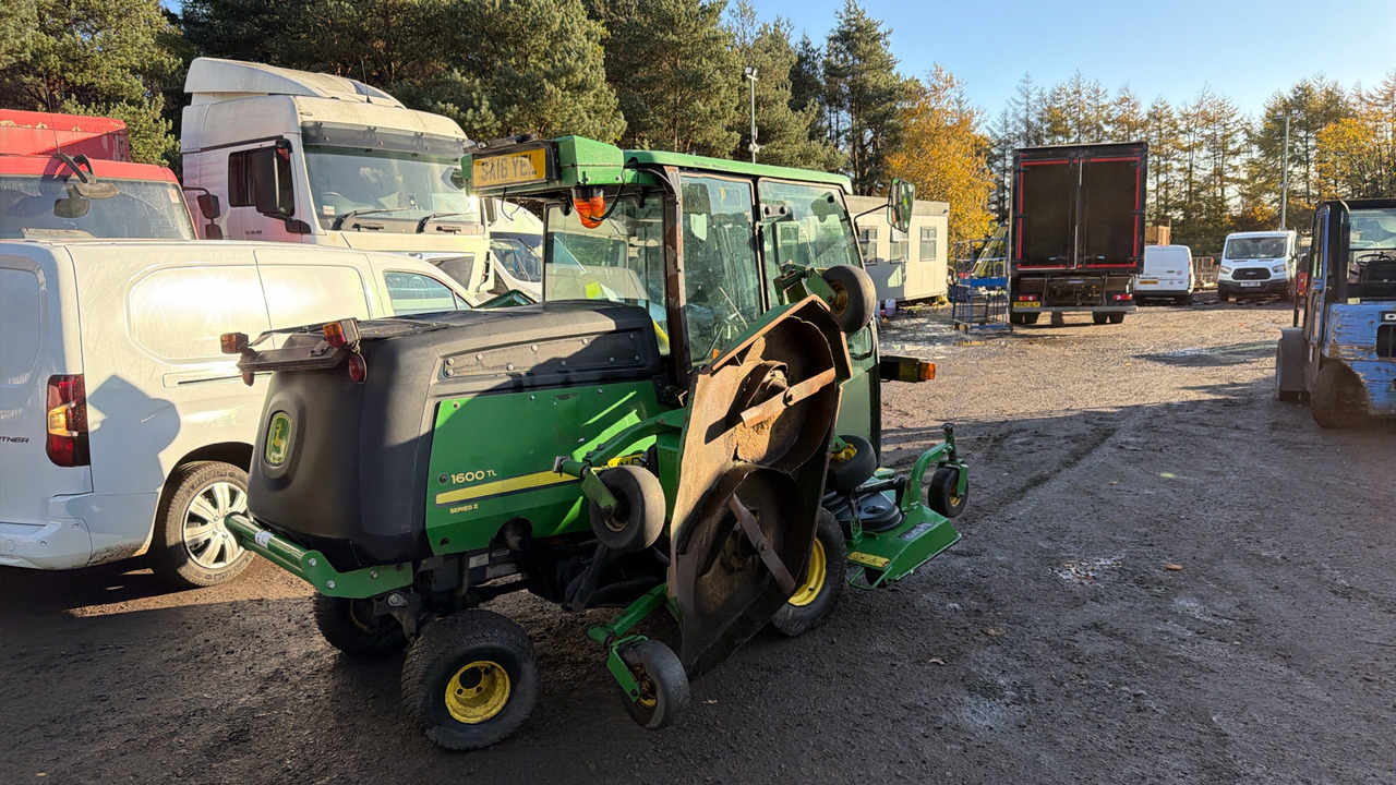 JOHN DEERE 1600 TURBO SERIES 2 - Cortacésped: foto 4 JOHN DEERE 1600 TURBO SERIES 2 - Cortacésped: foto 4