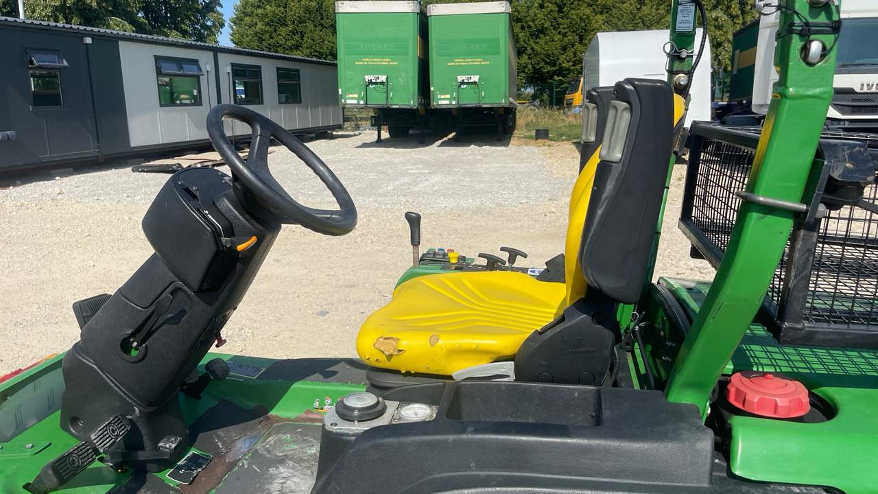 JOHN DEERE F1400 - Cortacésped: foto 5 JOHN DEERE F1400 - Cortacésped: foto 5
