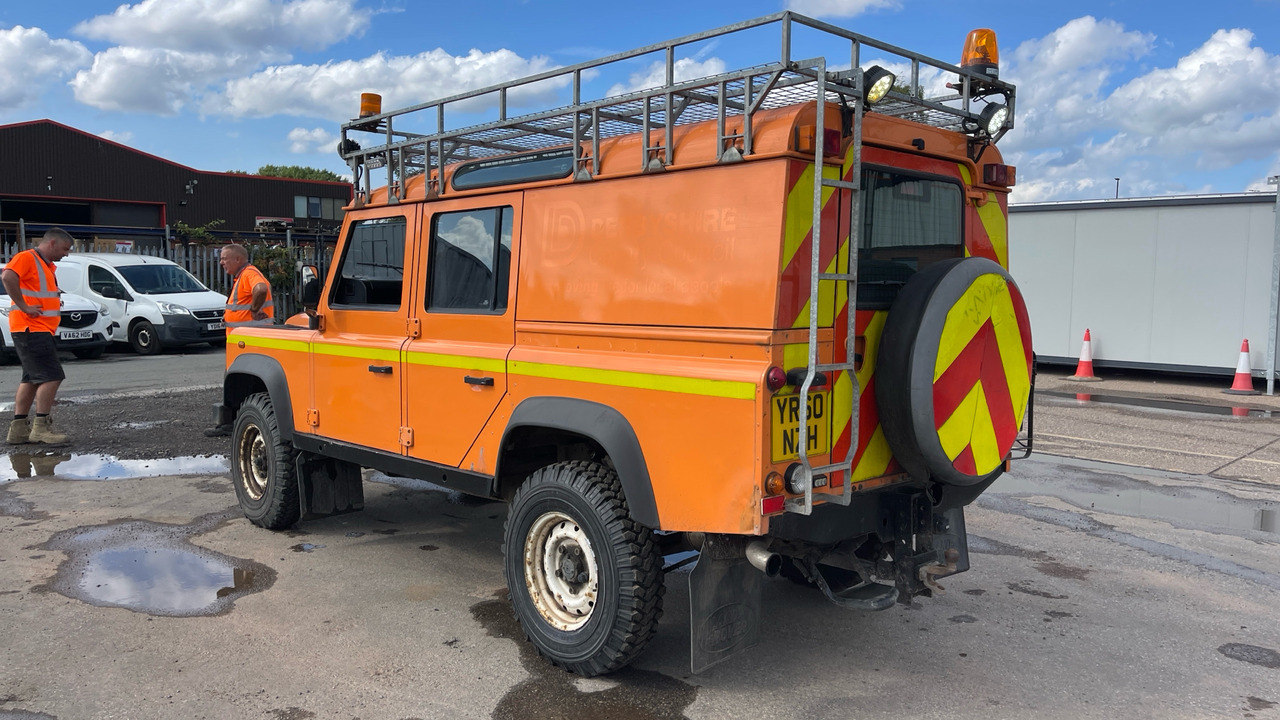 LAND ROVER DEFENDER 110 TDCi - Coche: foto 3 LAND ROVER DEFENDER 110 TDCi - Coche: foto 3