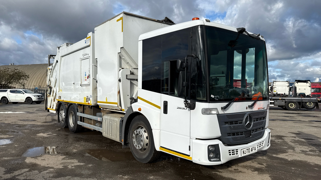 MERCEDES-BENZ ECONIC 2630 - Camión de basura: foto 1 MERCEDES-BENZ ECONIC 2630 - Camión de basura: foto 1