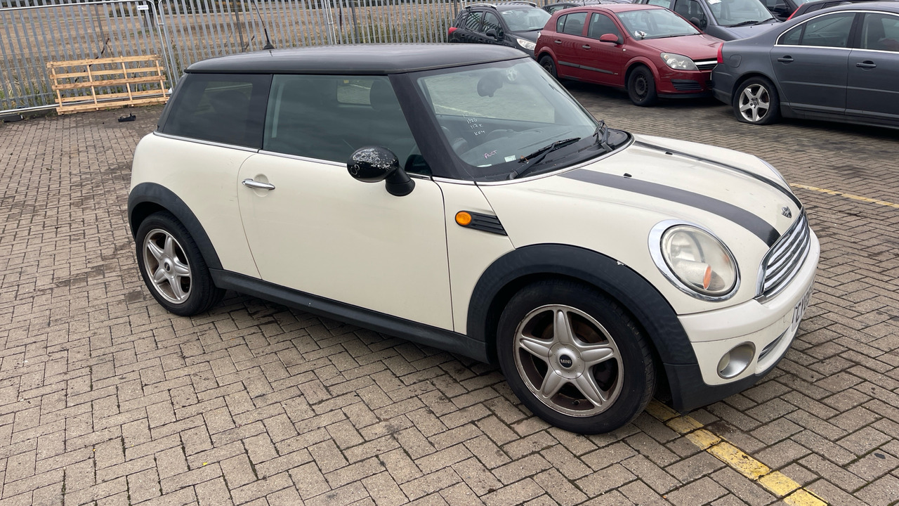 MINI COOPER - Hatchback: foto 1 MINI COOPER - Hatchback: foto 1