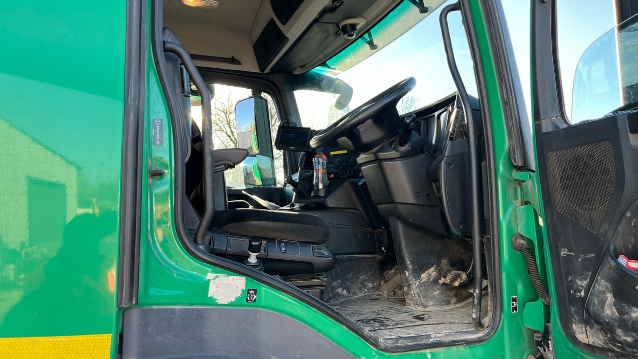 Mercedes-Benz Arocs 3240 - Camión volquete: foto 5 Mercedes-Benz Arocs 3240 - Camión volquete: foto 5