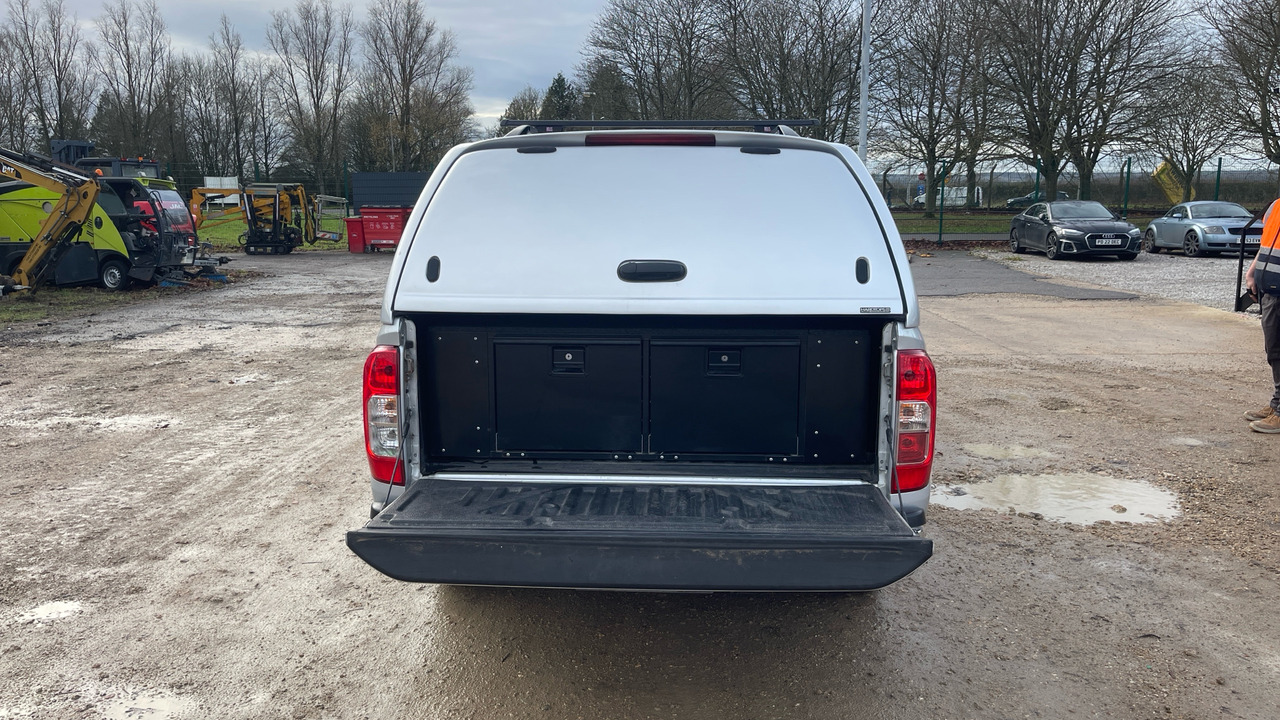 Pick-up, Furgoneta combi NISSAN NAVARA TEKNA 2.3 DCI 190PS: foto 10 Pick-up, Furgoneta combi NISSAN NAVARA TEKNA 2.3 DCI 190PS: foto 10