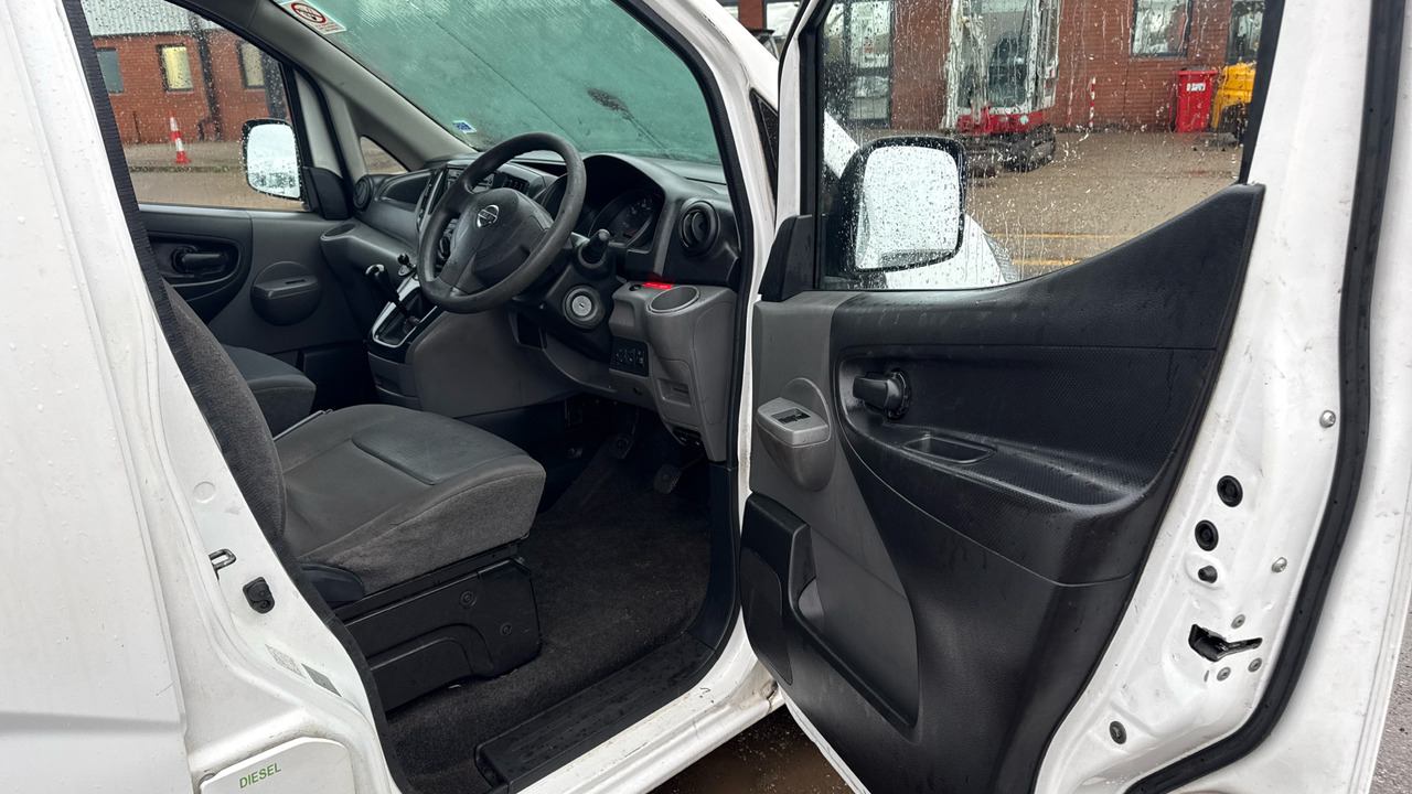 NISSAN NV 200 1.5 DCI SE - Coche: foto 5 NISSAN NV 200 1.5 DCI SE - Coche: foto 5