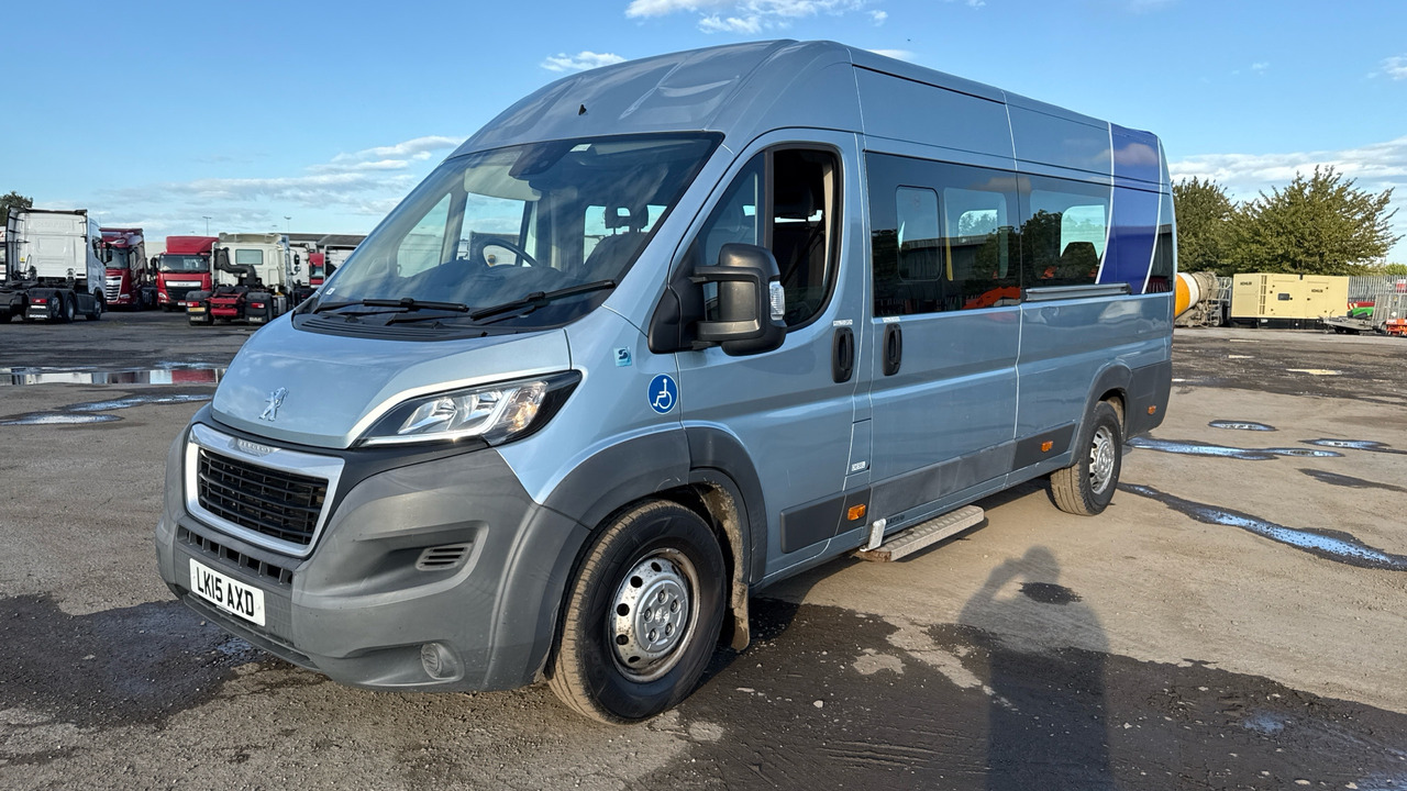 PEUGEOT BOXER 440 2.2 L4H2 HDI - Minibús, Furgoneta de pasajeros: foto 2 PEUGEOT BOXER 440 2.2 L4H2 HDI - Minibús, Furgoneta de pasajeros: foto 2