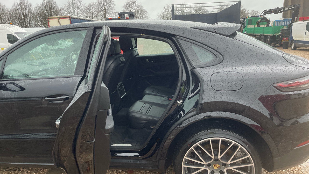 SUV/ Todoterreno PORSCHE CAYENNE V6 E-HYBRID: foto 16