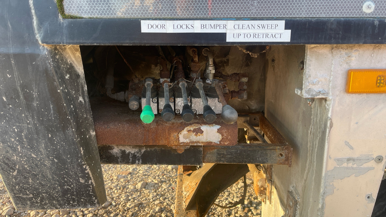 BMI TIPPER - Remolque: foto 5 BMI TIPPER - Remolque: foto 5