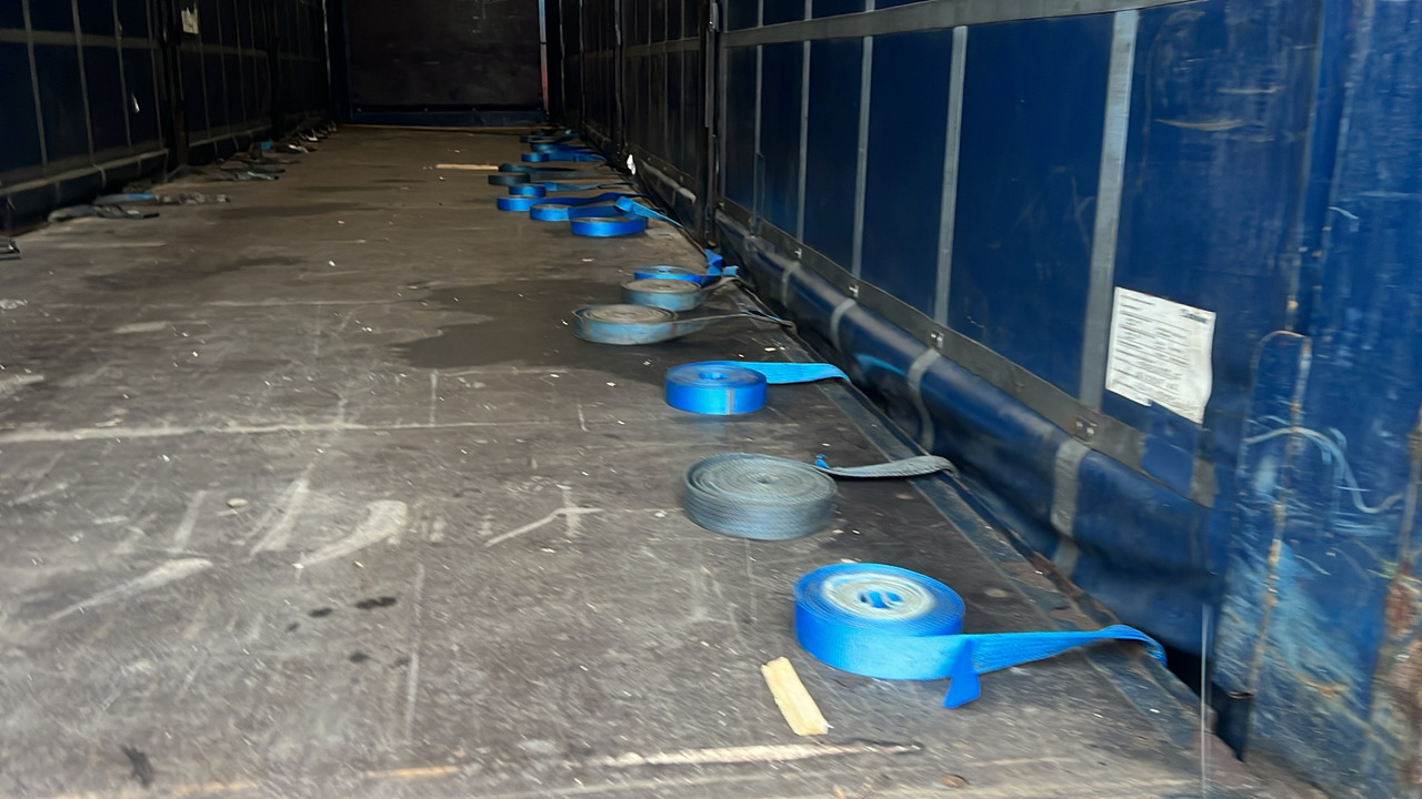 KRONE CURTAINSIDE - Remolque: foto 2 KRONE CURTAINSIDE - Remolque: foto 2