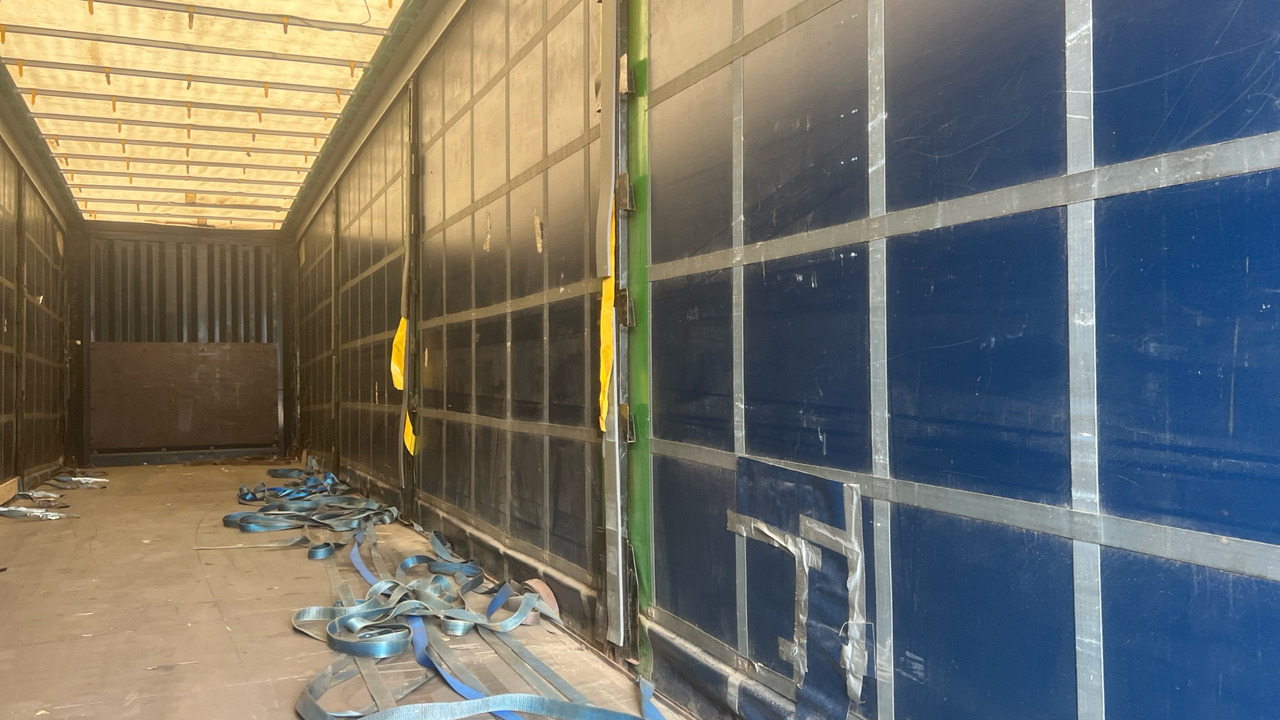 Remolque KRONE CURTAINSIDE  MEGA EUROLINER: foto 9