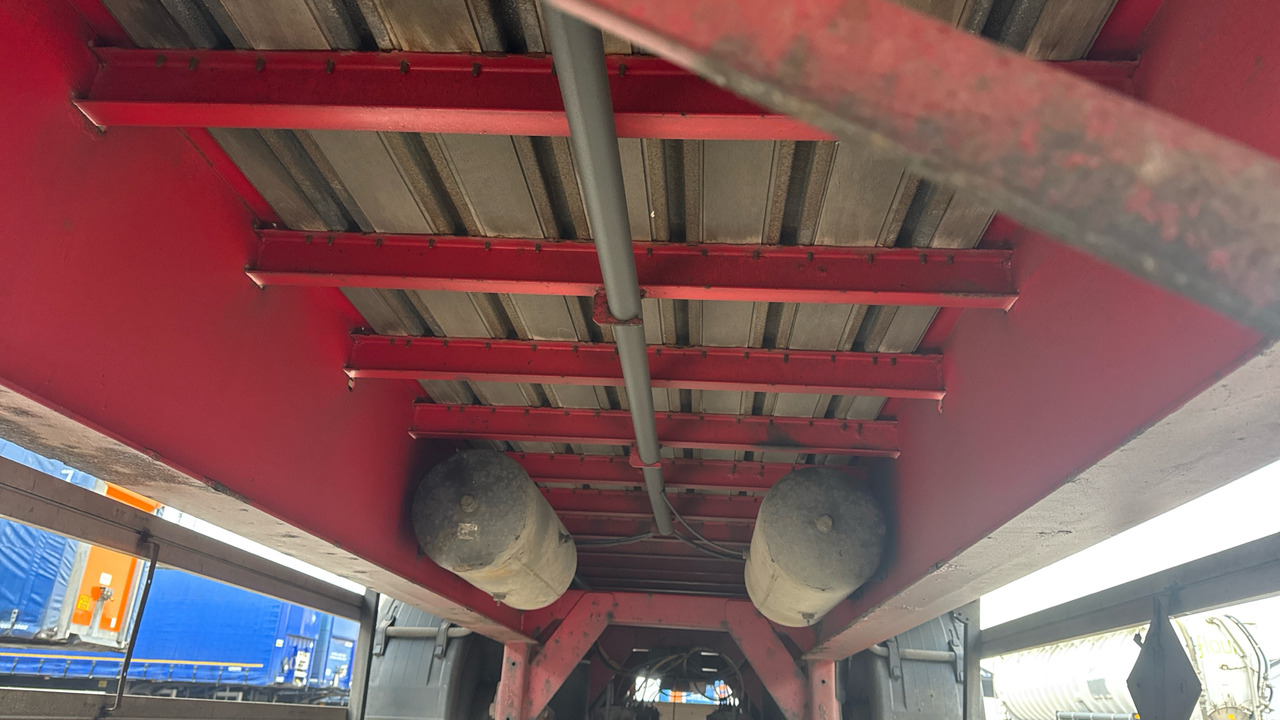 Remolque MONTRACON CURTAINSIDE: foto 16 Remolque MONTRACON CURTAINSIDE: foto 16