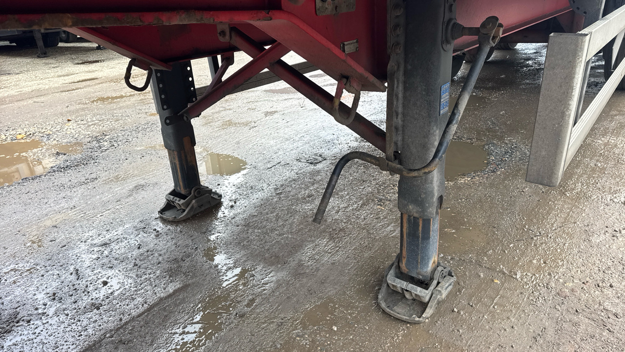 Remolque MONTRACON CURTAINSIDE: foto 14 Remolque MONTRACON CURTAINSIDE: foto 14