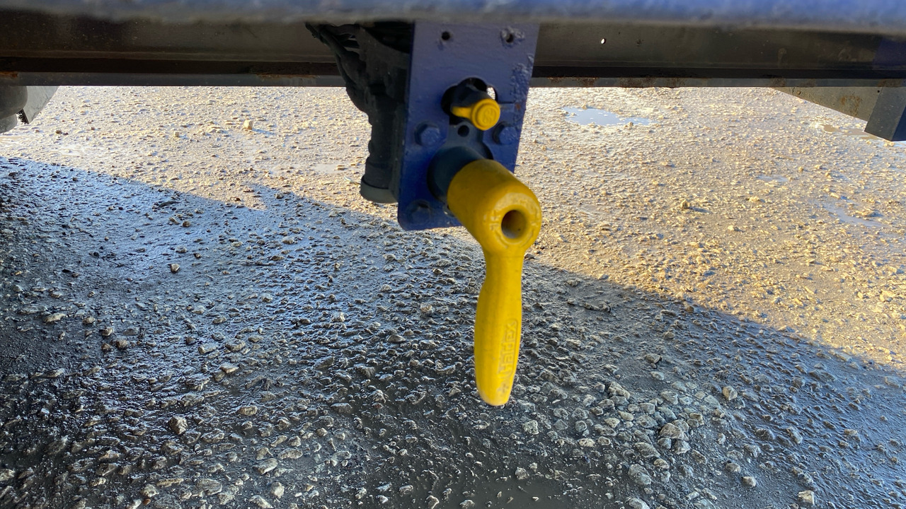 Remolque MONTRACON STEPFRAME  FLAT: foto 17