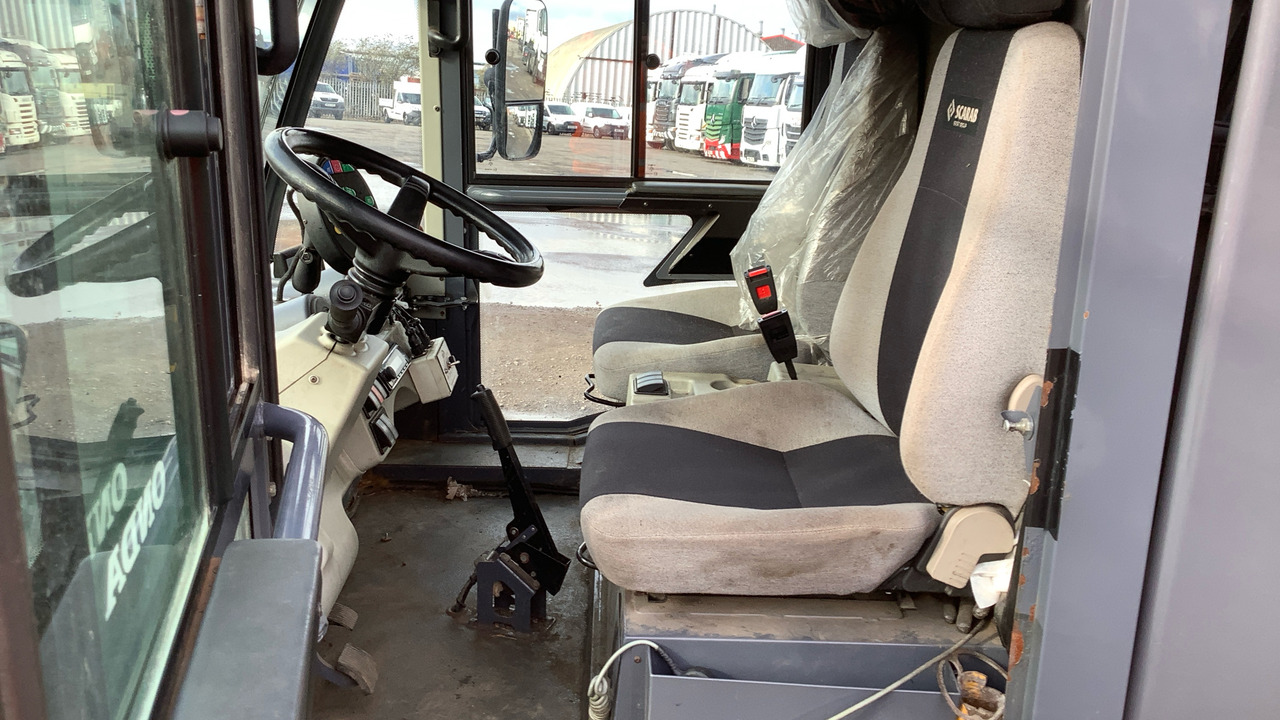 SCARAB MINOR M25H - Barredora vial: foto 5 SCARAB MINOR M25H - Barredora vial: foto 5