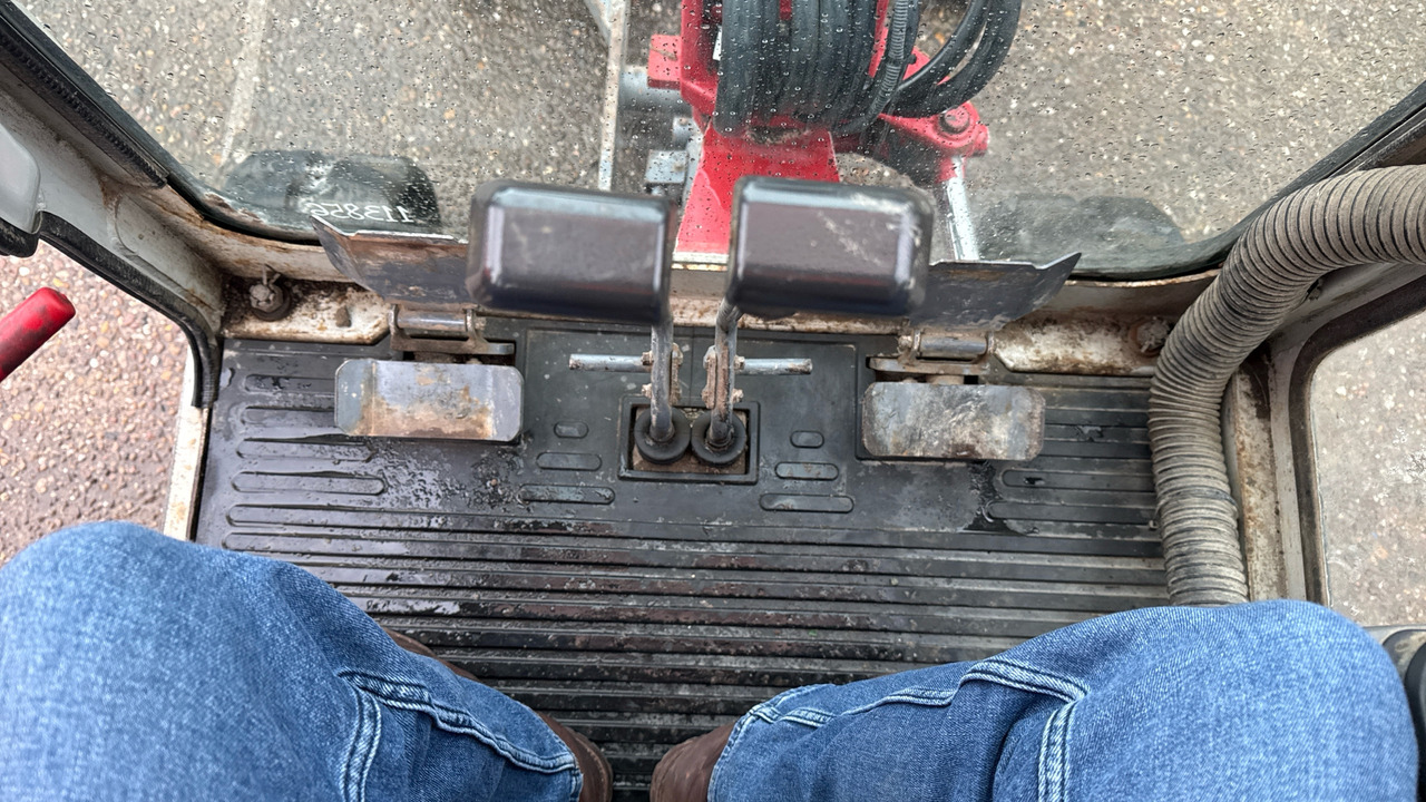 Miniexcavadora TAKEUCHI TB016: foto 7