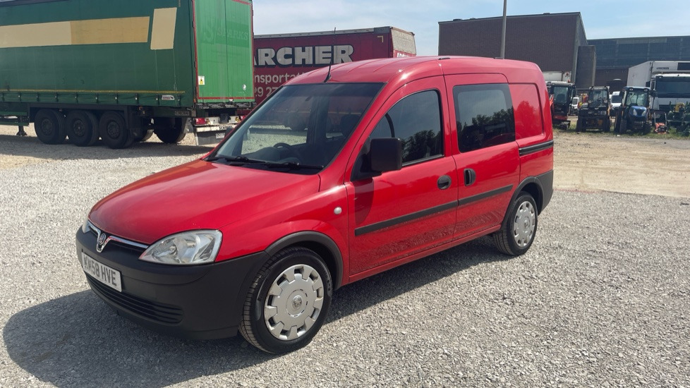 VAUXHALL COMBO 1.3 CDTI 75PS - Furgoneta combi: foto 2 VAUXHALL COMBO 1.3 CDTI 75PS - Furgoneta combi: foto 2
