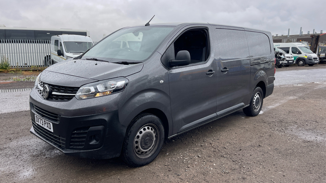 Vauxhall Vivaro 3100 2.0d 145PS Prime - Furgoneta pequeña: foto 2 Vauxhall Vivaro 3100 2.0d 145PS Prime - Furgoneta pequeña: foto 2