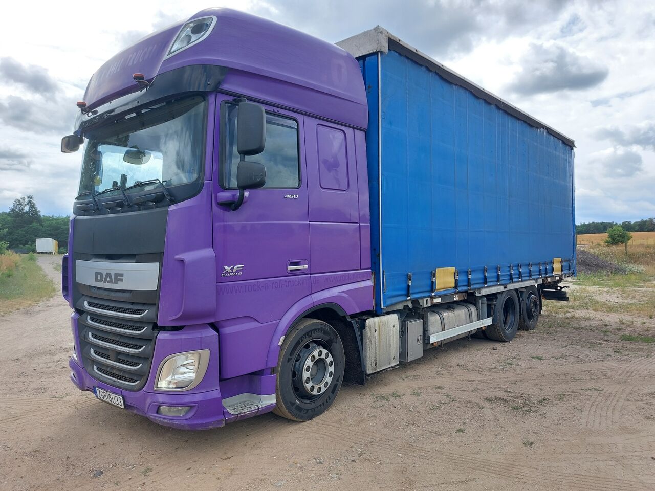 DAF XF 106 BDF JUMBO - Camión lona: foto 1 DAF XF 106 BDF JUMBO - Camión lona: foto 1