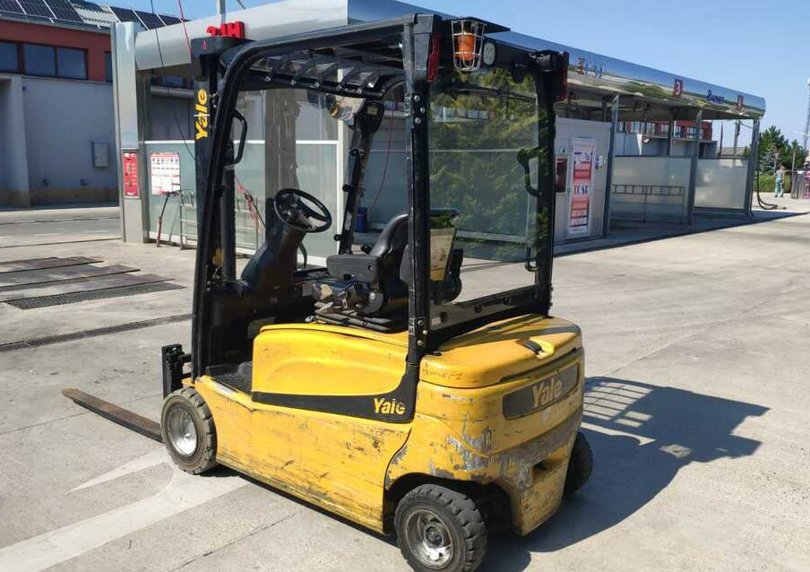 Yale ERP20VF - Carretilla elevadora eléctrica: foto 2 Yale ERP20VF - Carretilla elevadora eléctrica: foto 2