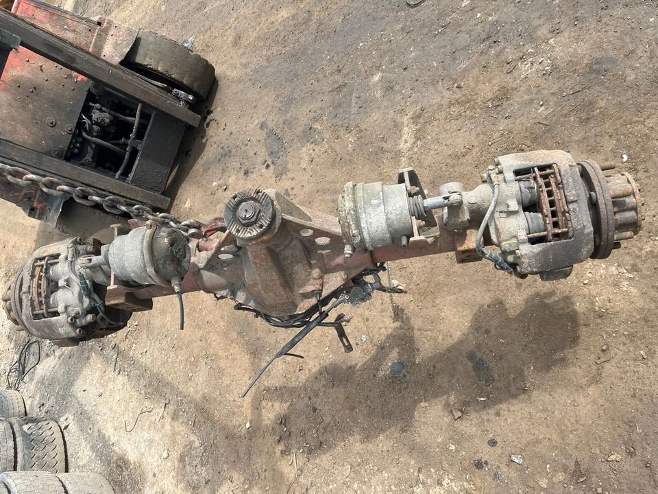 IVECO 7,5t 2003 Hinterachse 13/43 Differential 7172797 - Eje posterior para Camión: foto 4 IVECO 7,5t 2003 Hinterachse 13/43 Differential 7172797 - Eje posterior para Camión: foto 4