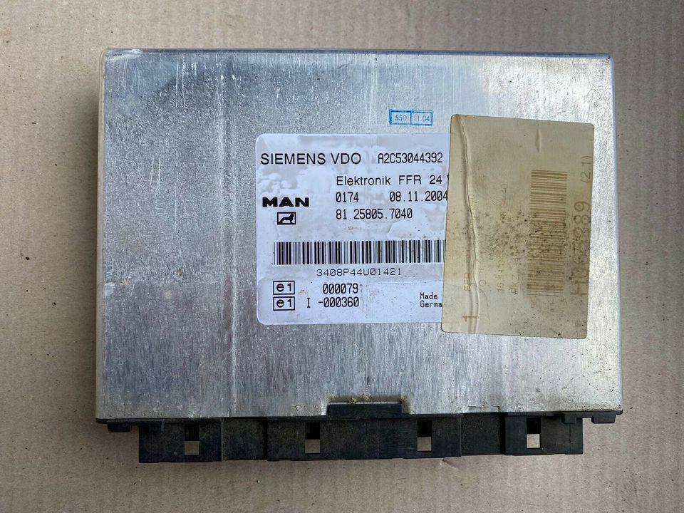 MAN FFR SIEMENS VDO Steuergerät 81.25805.7040 - Unidad de control para Camión: foto 1 MAN FFR SIEMENS VDO Steuergerät 81.25805.7040 - Unidad de control para Camión: foto 1